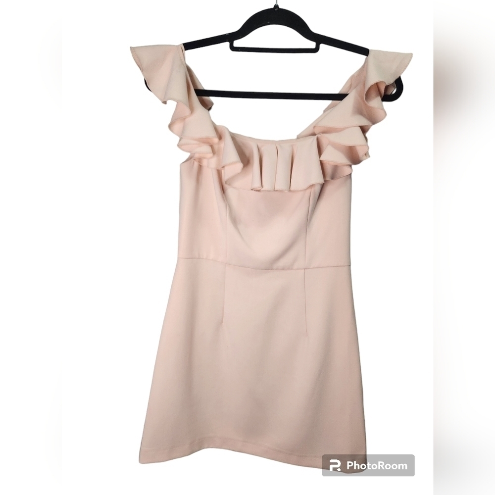 NWT French Connection Whisper Light Off the Shoulder Ruffle Pink Mini Dress 6 - Picture 3 of 7